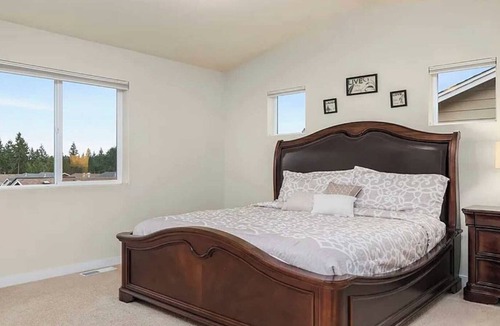 North Creek House | Modern Home on 223rd Pl SE #41847