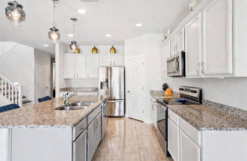 Glendale House | Modern home - Pool - State Farm - Westgate - Camelback Ranch Spring Training