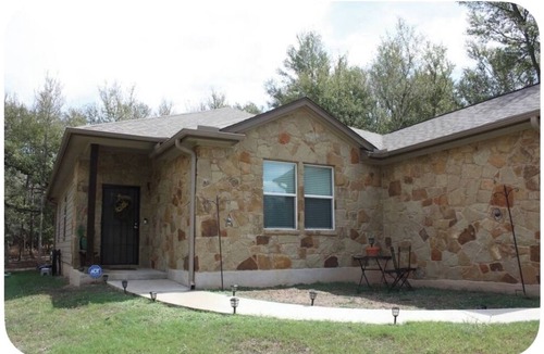 Bastrop House | Modern home - quiet neighborhood