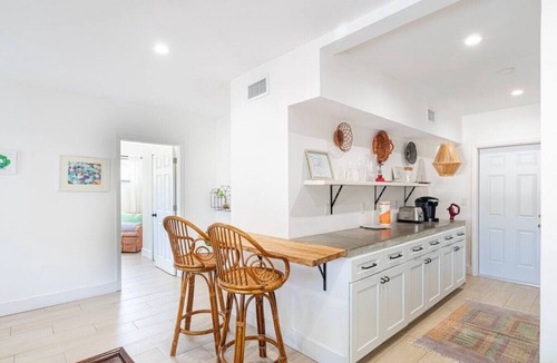 Bay Harbor Islands Apartment | Modern Home Near Beach & Bal Harbour Shops