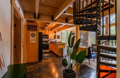 Carrabassett Valley House | Modern Home in Carrabassett Valley