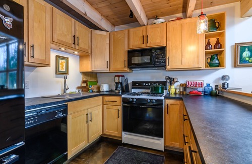 Carrabassett Valley House | Modern Home in Carrabassett Valley