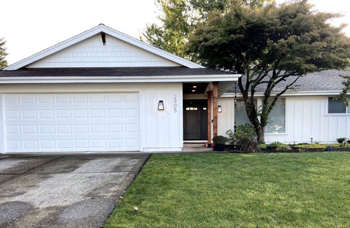 Eugene House | Modern Home