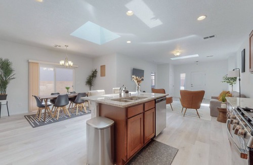 Mesa Del Sol Innovation Park House | Modern Home w/3BR Next to Airport, Netflix, Casino