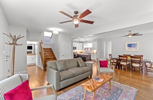 The Gate House | Modern Home w/Garage Near SLU | JZ Vacation Rentals