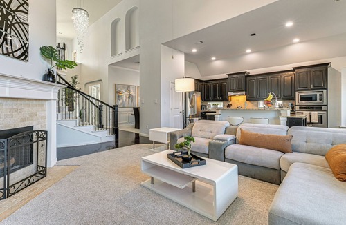 Little Elm House | Modern Home w/Office: Near Parks, Lake & Golf!