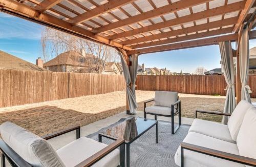 Little Elm House | Modern Home w/Office: Near Parks, Lake & Golf!