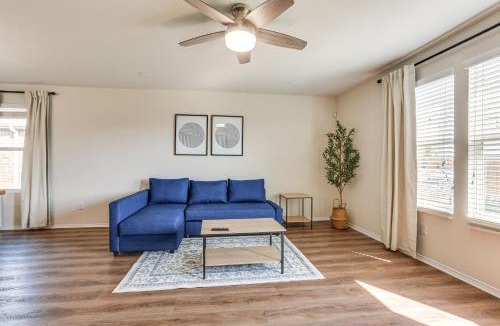 Little Elm House | Modern Home w/Private Yard & Patio in Little Elm!