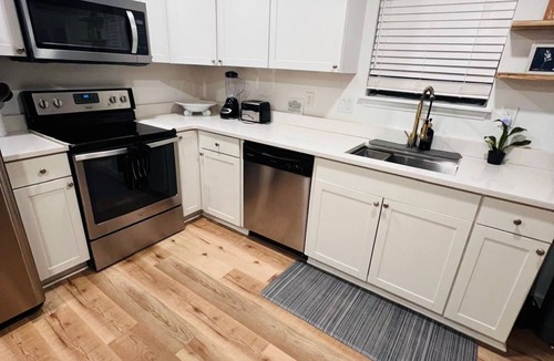 Ladson House | Modern Home w/Theater, BBQ & Private Yard