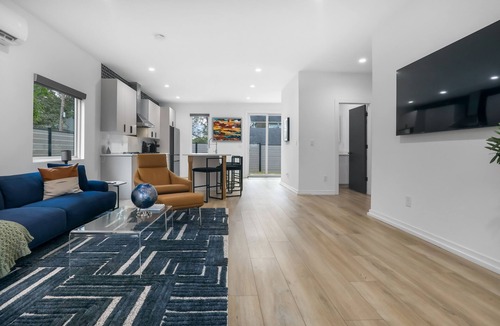 Pittsburgh House | Modern Home with Rooftop Deck