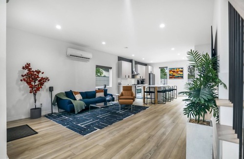 Pittsburgh House | Modern Home with Rooftop Deck