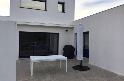 Saint-Andre-des-Eaux House | Modern house on La Baule international golf course