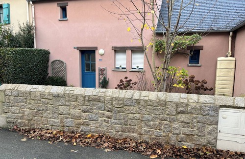 Saint-Suliac House | MODERN HOUSE 80M2