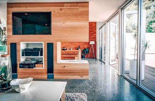 Bowden Villa | ★Modern house close to CBD & Adelaide Oval★