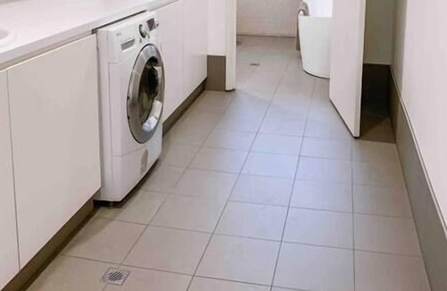 Bowden Villa | ★Modern house close to CBD & Adelaide Oval★