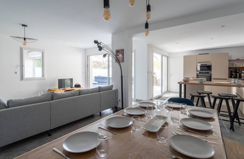 Biscarrosse Plage House | Modern house 155m² - 10 ppl - 500m Beach - Optional Jacuzzi
