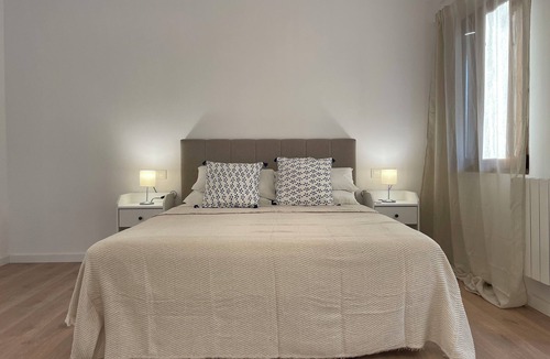 Paterna House | MODERN HOUSE, GARDEN AND POOL, IDEAL FOR FAMILIES