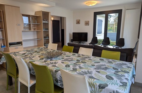 Epieds-en-Beauce Cottage | Modern house with garden, pet-friendly, Wi-Fi, private parking