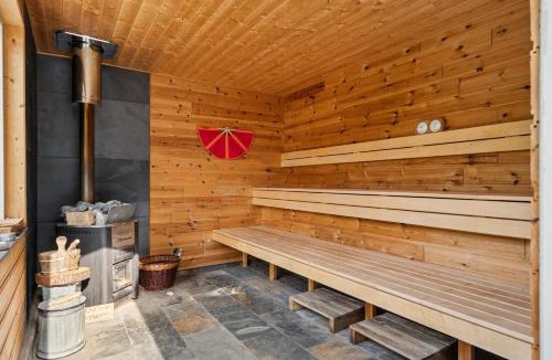 Faxe Ladeplads House | Modern House With Outdoor Spa And Sauna