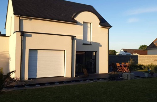 Graye-sur-Mer House | Modern house with garden and terrace, 5 minutes from the beach