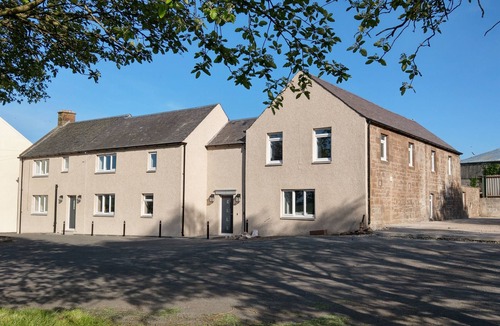 Mauchline House | Modern House With Games Room