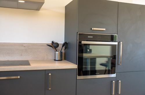 Morgat House | Modern house with great facilities and a large jacuzzi