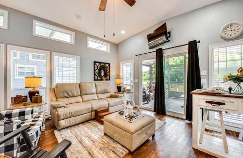 Bainbridge House | Modern Houseboat on Flint River with Dock!