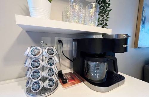 South London Apartment | Modern Hub | Central Location, Budget & Pet OK