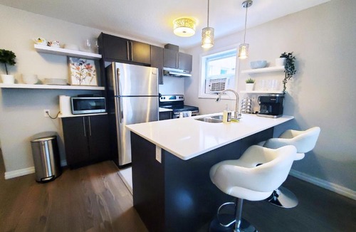 South London Apartment | Modern Hub - Central Location, Budget & Pet OK