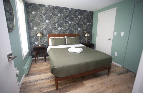 Esopus Cottage | Modern Hudson Cottage