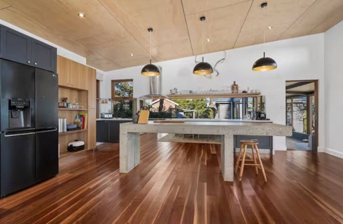 Avoca House | Modern, Iconic Million Dollar Views