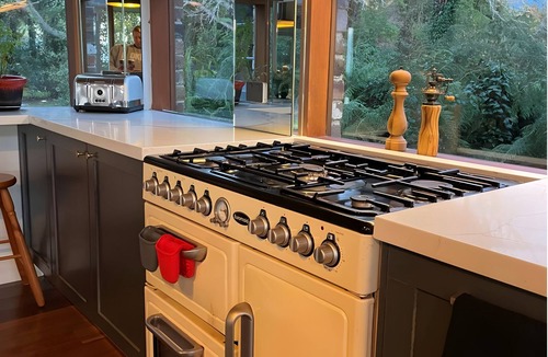 Avoca House | Modern, Iconic Million Dollar Views