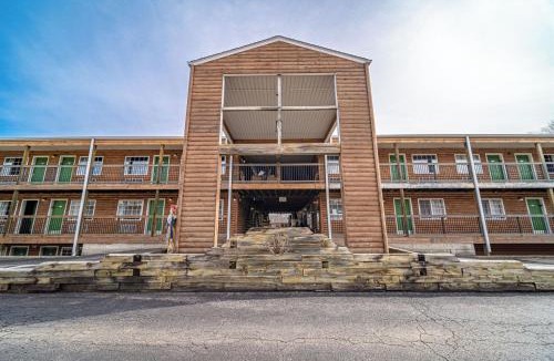 Indian Point Hotel | Modern in the Mountains Free Shuttle to SDC
