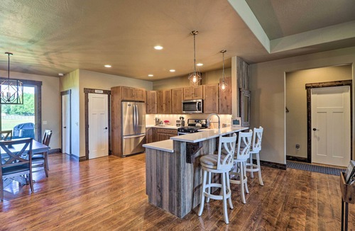 Kalispell House | Modern Kalispell Home - 28 Mi to Glacier NP!