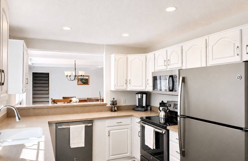 Marietta House | Modern lake house w/private lakefront, fire pit, kayaks, amenities, massive deck