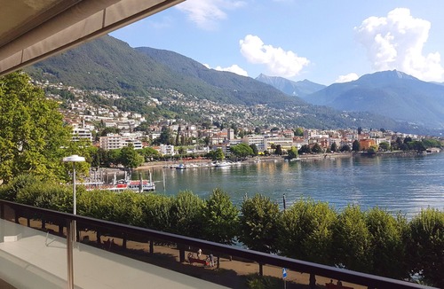 Locarno Apartment | Modern Lake View 605