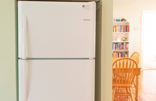 Grand Isle Apartment | Modern Lakefront Apartment