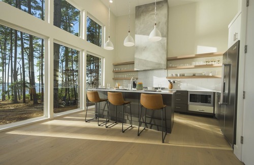 Avinger House | Modern Lakefront Retreat on 10 Acres | Lake O’ the Pines Area| Spacious