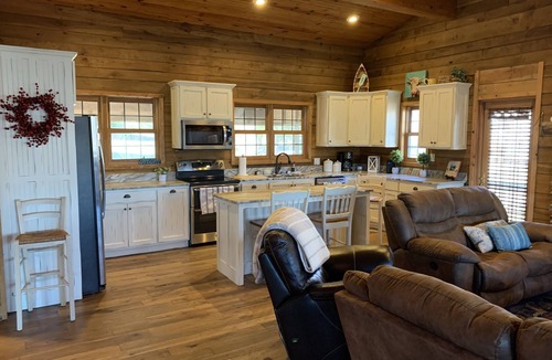 Falls of Rough Cabin | Modern Lakefront Log Cabin on Rough River Lake