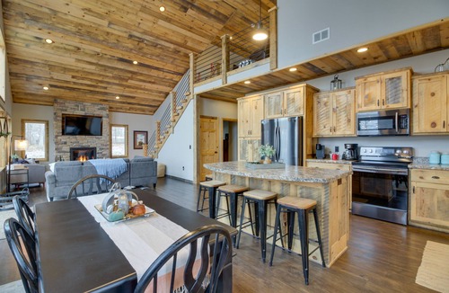 Nevis House | Modern Lakeside Chalet on Crow Wing Chain w/Dock!