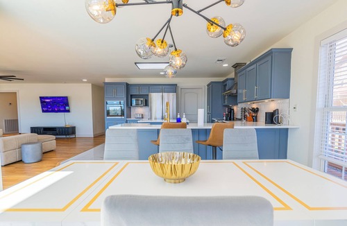 Eufaula House | Modern Lakeside Retreat