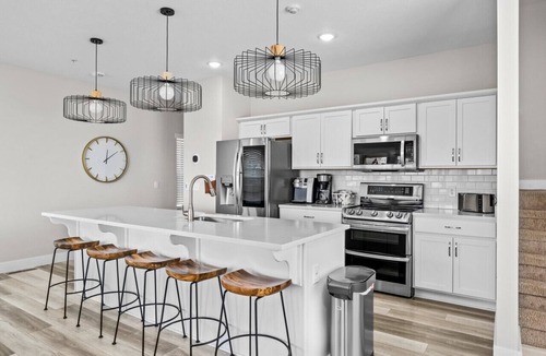 Table Rock House | Modern Lakeview with All Ensuites, Entertainment Room, & Outdoor Fire Features