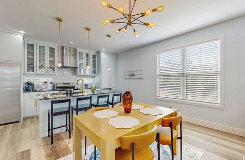 Granite Shoals House | Modern Living in Texas! Home 2 Blocks to Lake LBJ