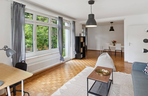 Hochschulen Apartment | Modern Living in Zurich: Finest Flat