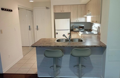 North York Condo | Modern Living Meets Natural Serenity