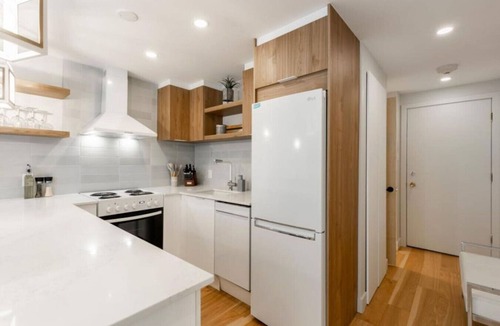 Mont-Tremblant Village Condo | Modern Lodge Pool & Spa | Mont-Tremblant