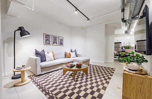 Historic Core Apartment | Modern Loft | 1BR in Downtown LA with Rooftop!
