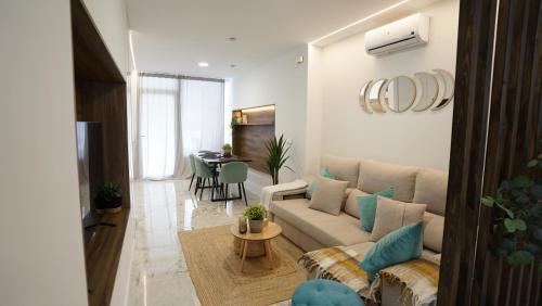 Safranar Apartment | Modern Loft in Patraix, Valencia - Near City Center