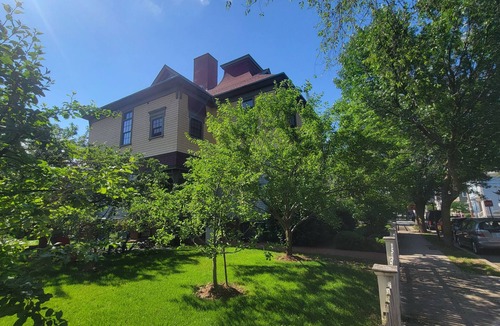 Federal Hill Apartment | Modern Loft Syle apartment