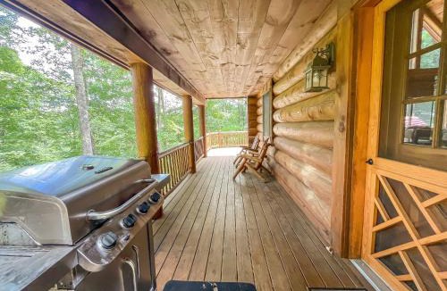 McHenry Villa | Modern Log Cabin: Pet Friendly Hot Tub